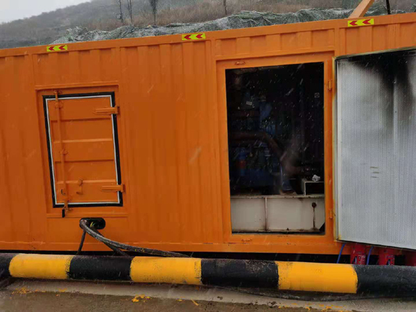 诸城发电机出租 发电机的工作原理介绍