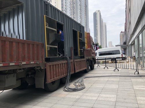 诸城柴油发电机空气滤清器在不同季节的更换周期是否有差异？